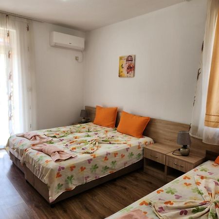 Guest House Ares Sozopol Exterior photo