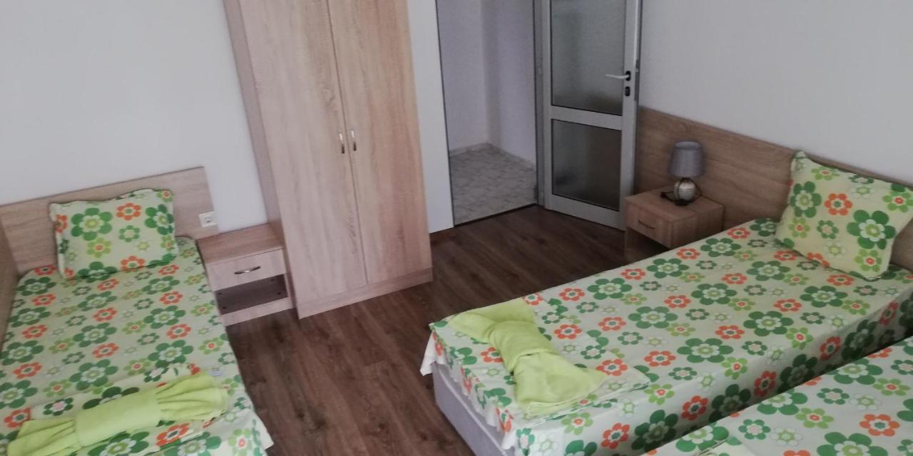 Guest House Ares Sozopol Exterior photo