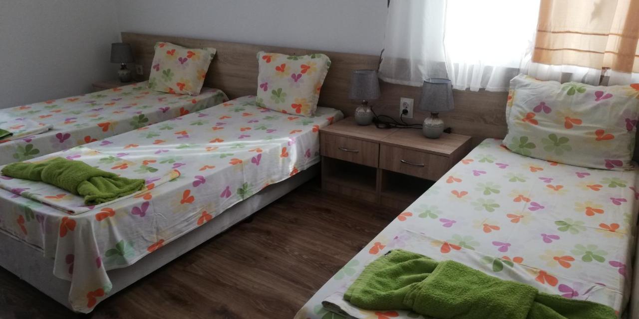 Guest House Ares Sozopol Exterior photo